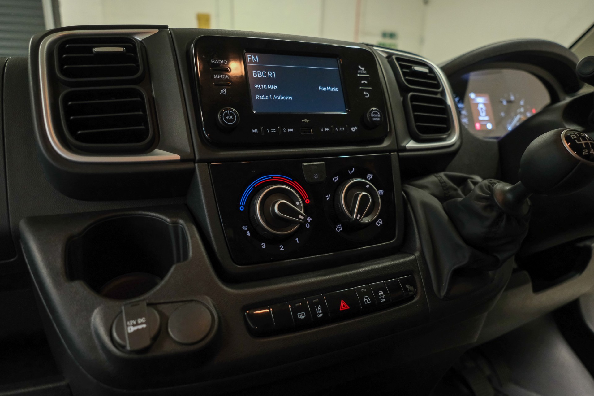 Peugoet Boxer 17 seat minibus dashboard and steering wheel